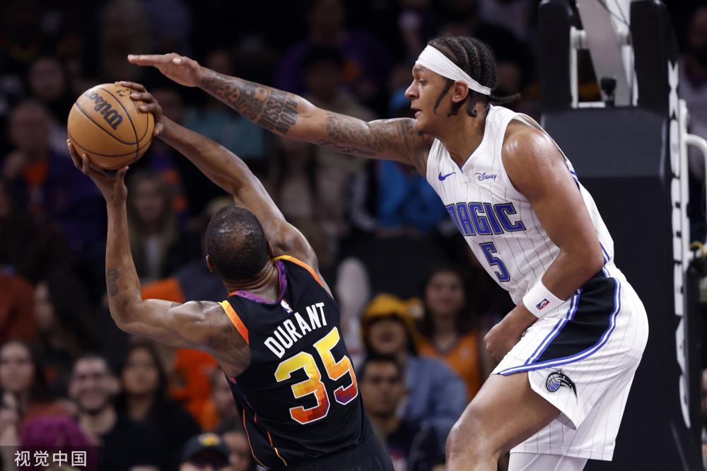 表现令人瞩 表现令人瞩