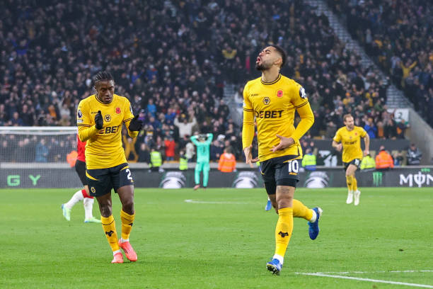 刻利用点球 刻利用点球